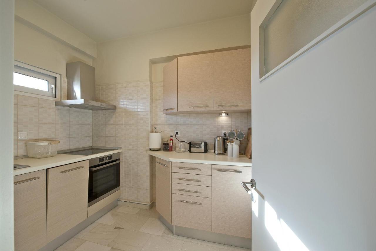 Apartament Lucyzen Ateny Zewnętrze zdjęcie